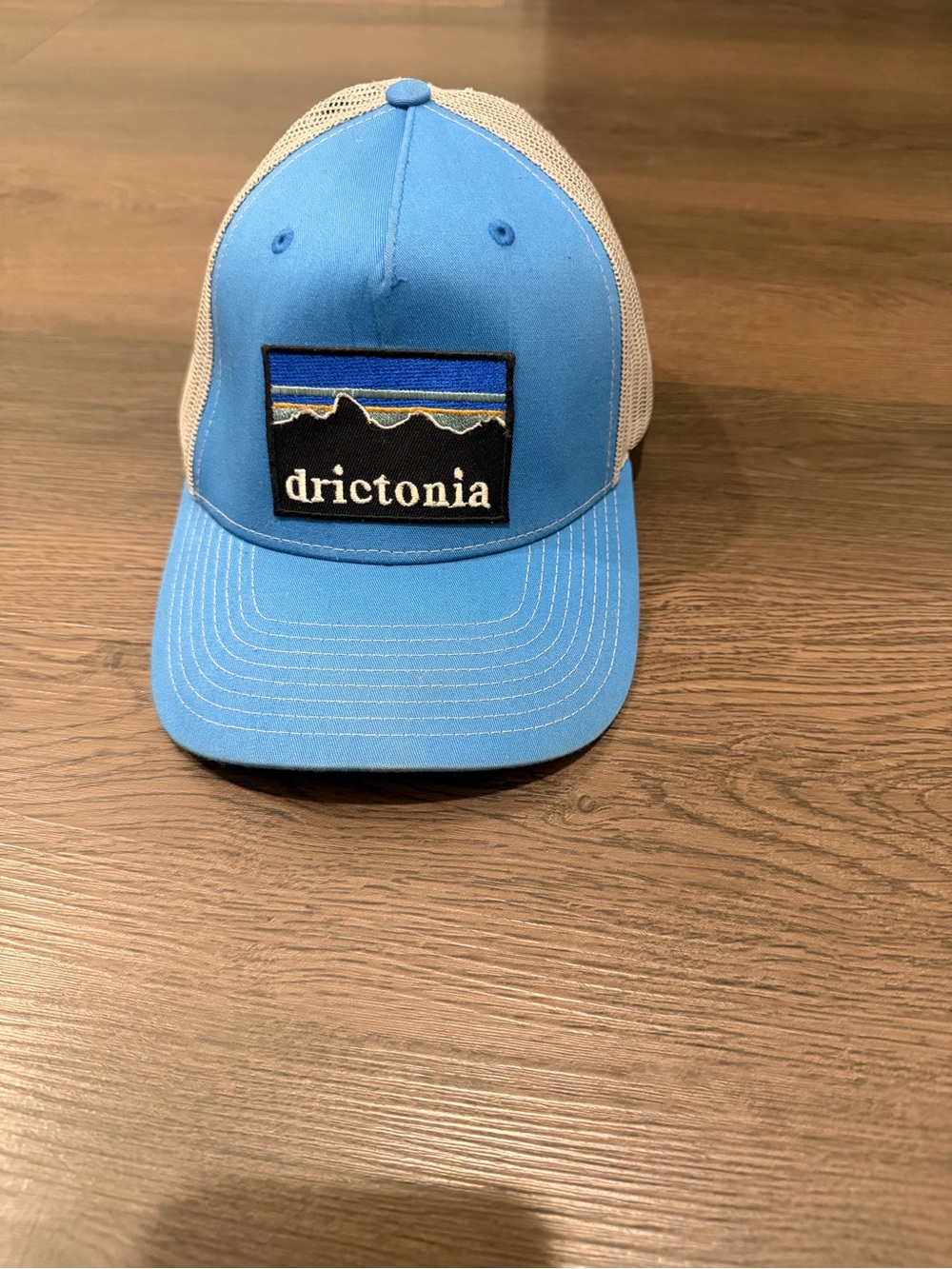 Drictonia Light Blue Mesh-Back Trucker Hat